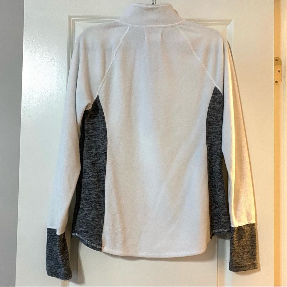 AMERICAN HERITAGE SO Juniors long sleeve pullover fleece. - Picture 6 of 6